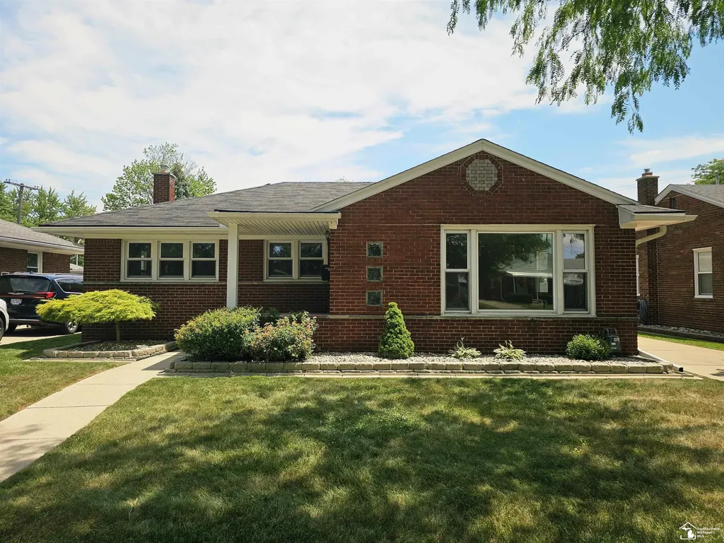 2955 Bridge Street Trenton City MI 48183