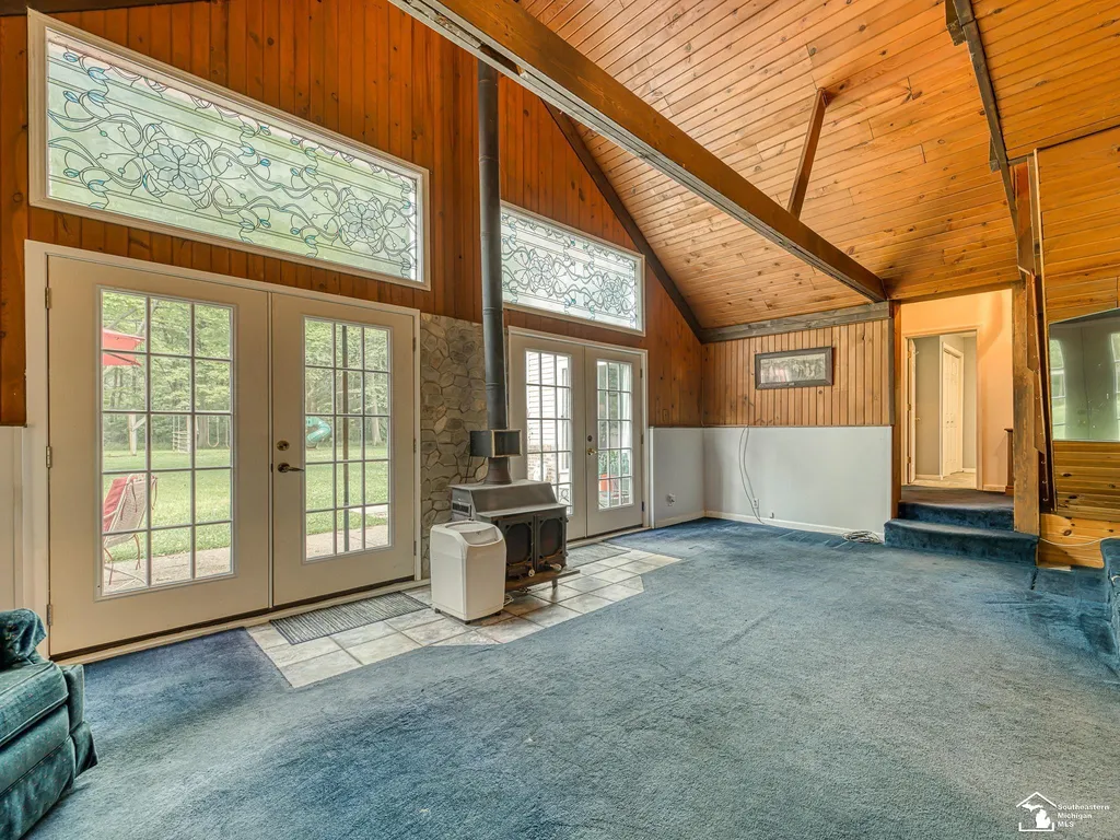 6975 Sarah Street Bedford Township MI 48182