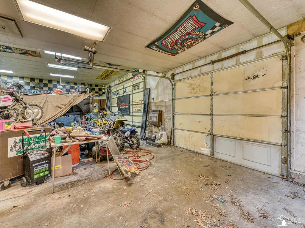 6975 Sarah Street Bedford Township MI 48182