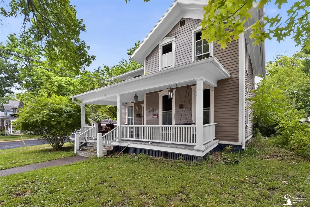 503 Dennis Street Adrian City MI 49221