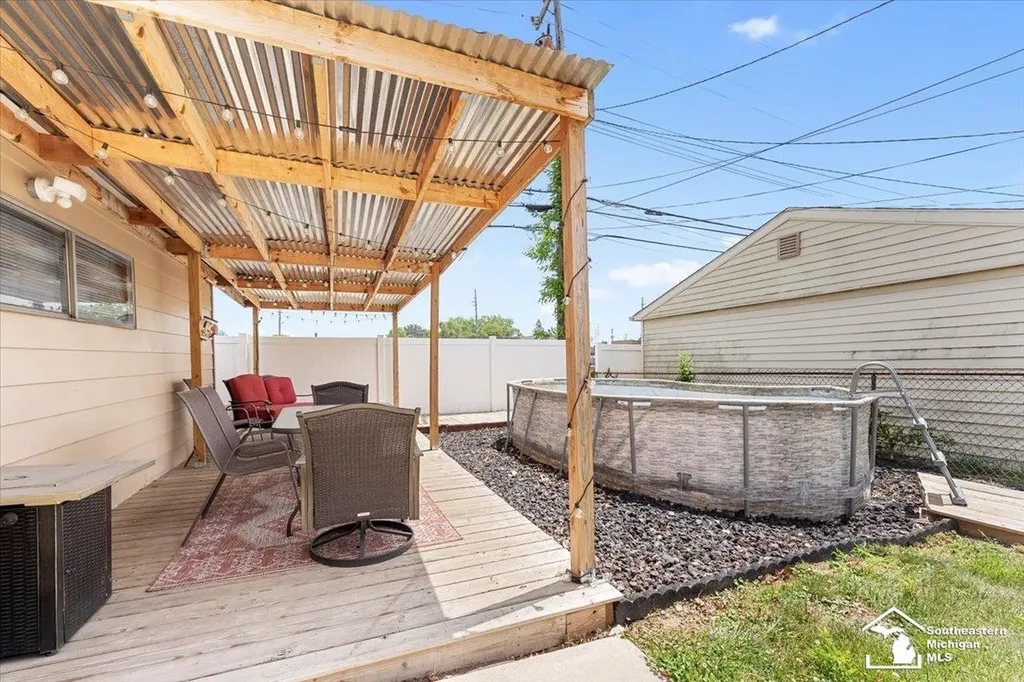 2351 Medford Street Trenton City MI 48183