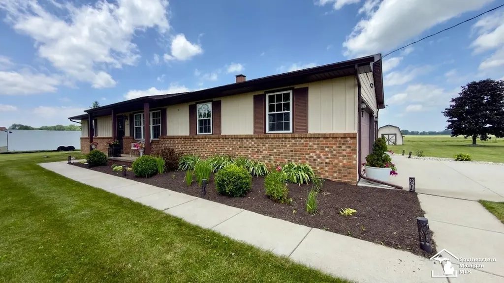 1860 W Rauch Road Unknown City MI 48182