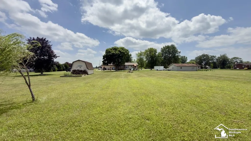 1860 W Rauch Road Unknown City MI 48182