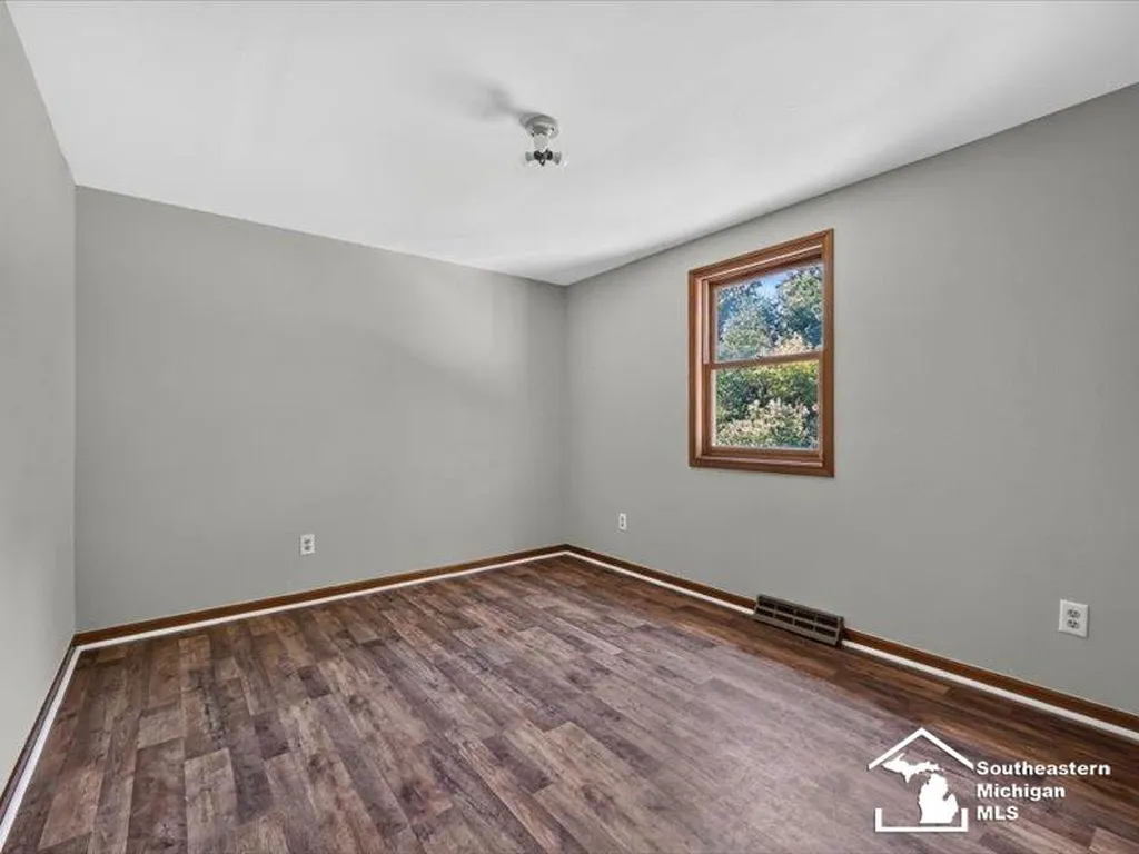 1257 Rutledge Drive Bedford Township MI 48182