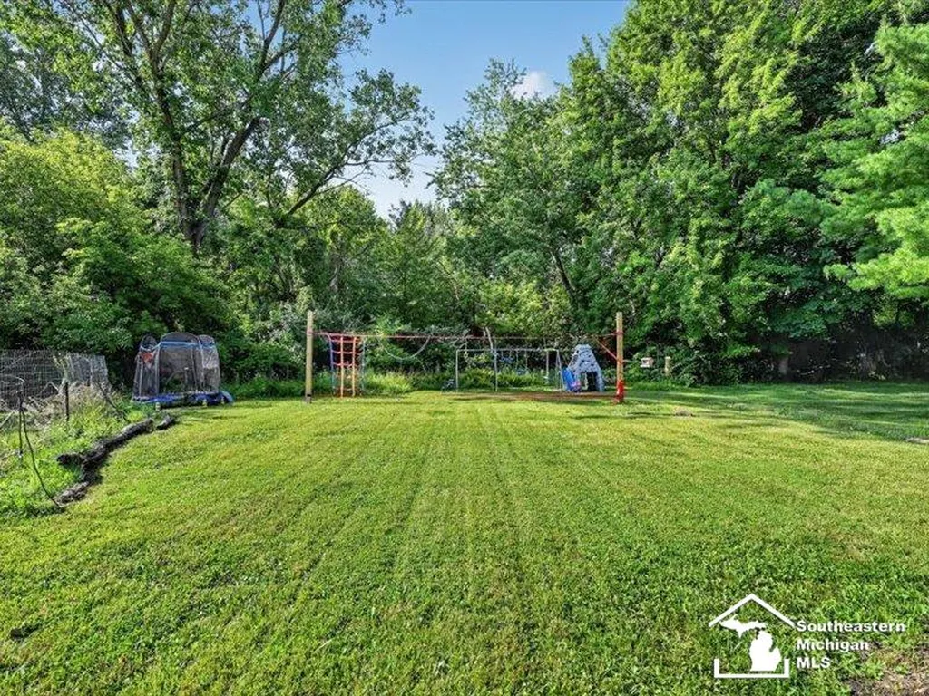 1257 Rutledge Drive Bedford Township MI 48182
