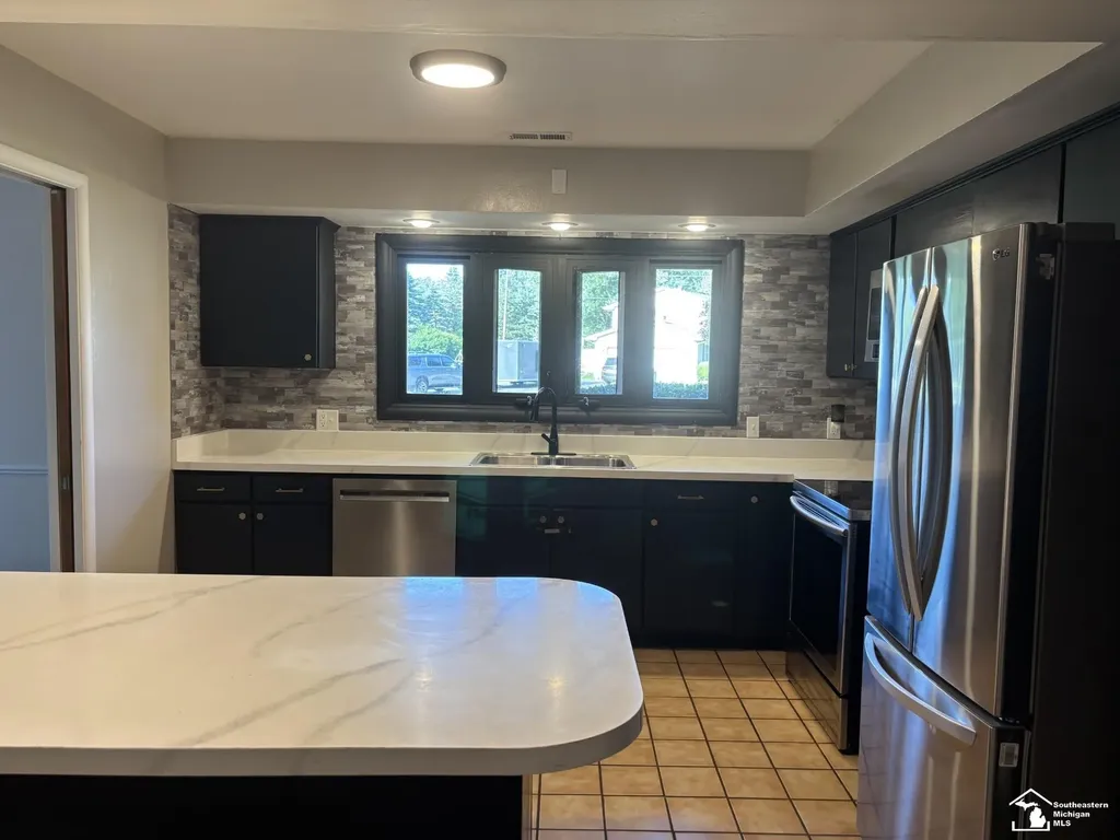 3265 Edgevale Drive Bedford Township MI 48144