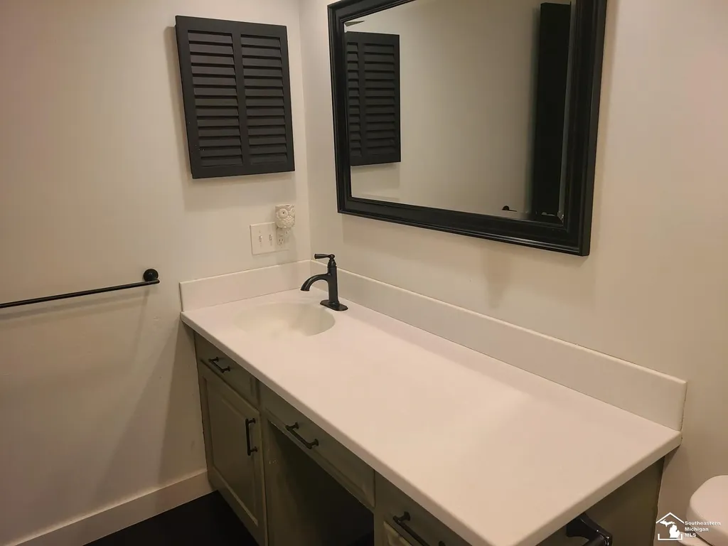 3265 Edgevale Drive Bedford Township MI 48144
