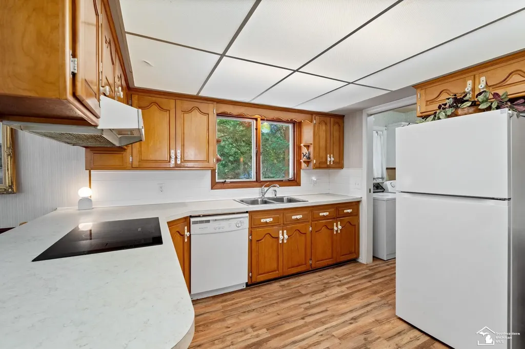 1417 Longfellow Drive Bedford Township MI 48182