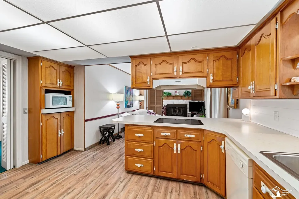 1417 Longfellow Drive Bedford Township MI 48182