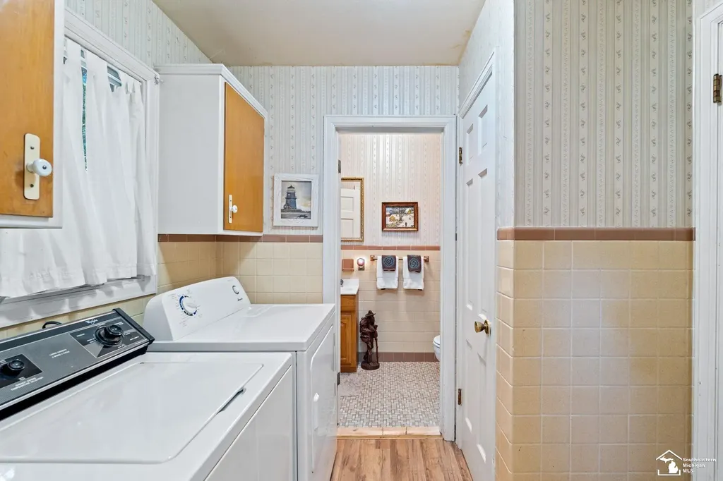 1417 Longfellow Drive Bedford Township MI 48182
