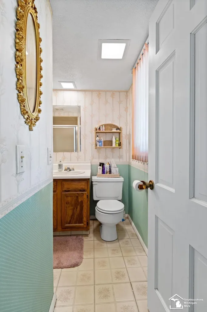 1417 Longfellow Drive Bedford Township MI 48182