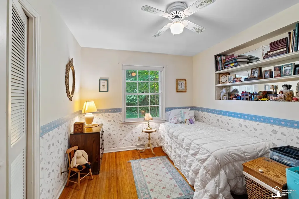 1417 Longfellow Drive Bedford Township MI 48182