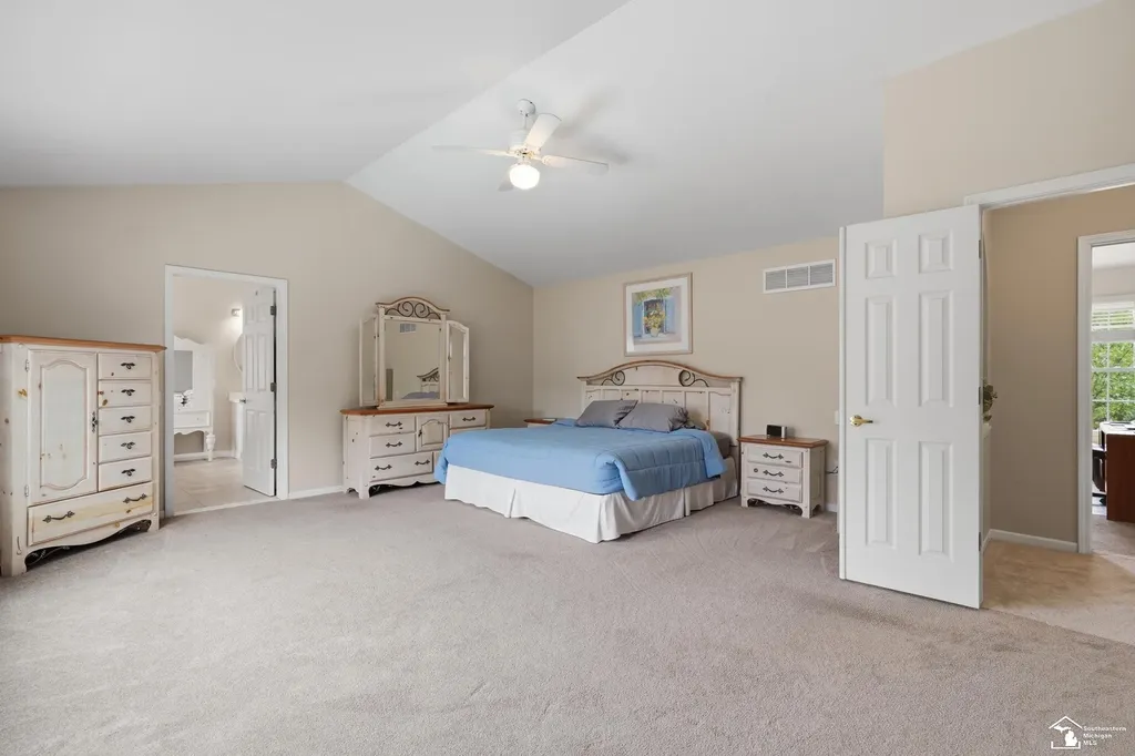 5040 Cherry Blossom Circle West Bloomfield Charter Township MI 48324