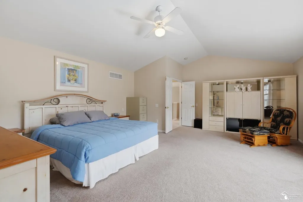 5040 Cherry Blossom Circle West Bloomfield Charter Township MI 48324