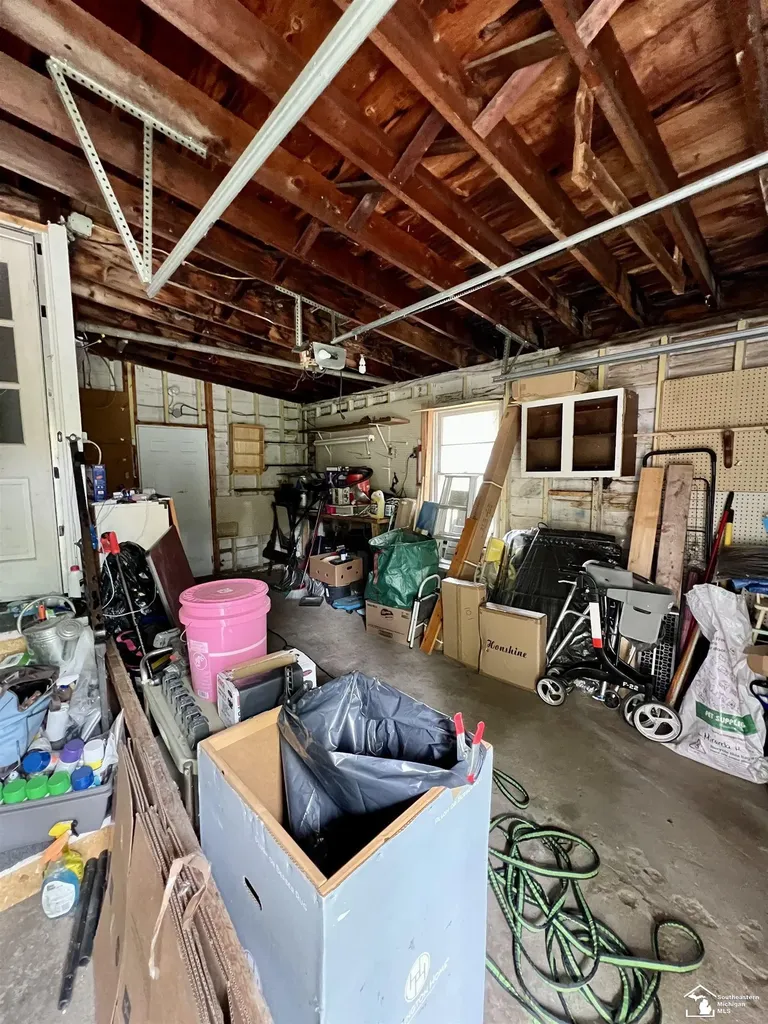 2288 Vivian Road Frenchtown Township MI 48162