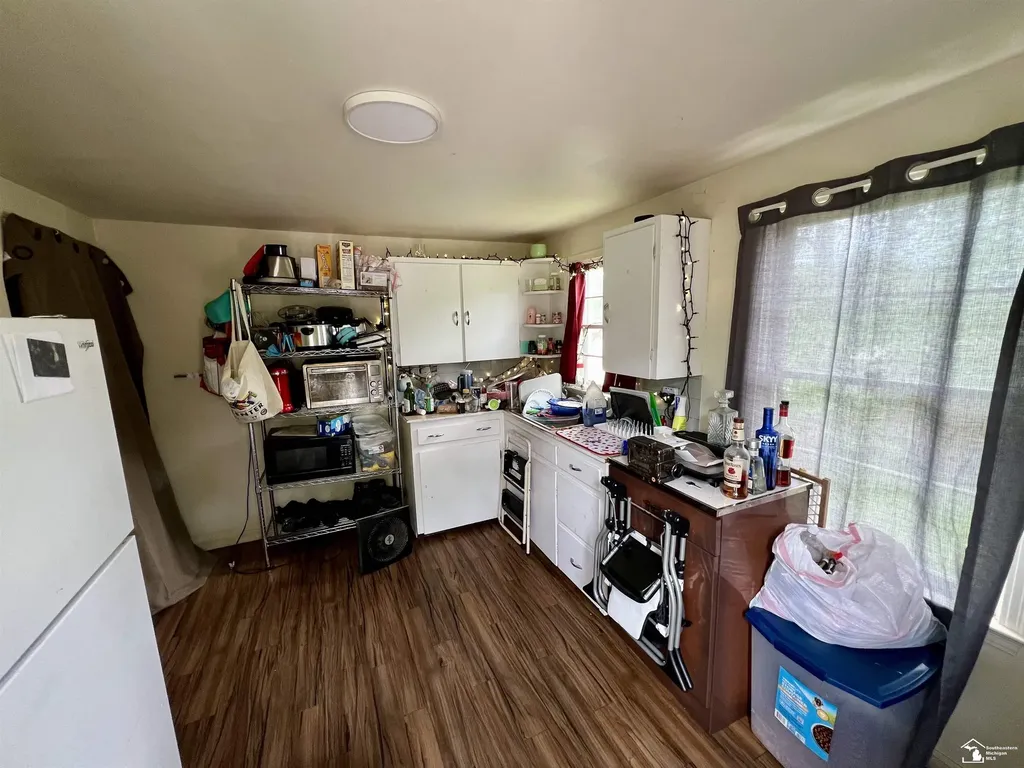2288 Vivian Road Frenchtown Township MI 48162