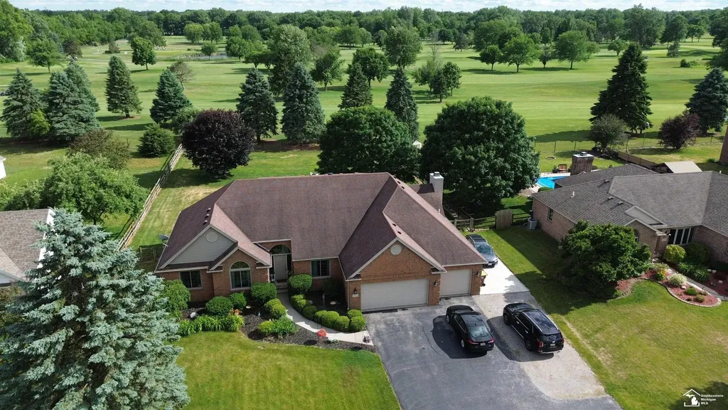 1461 W Smith Road Bedford Township MI 48182