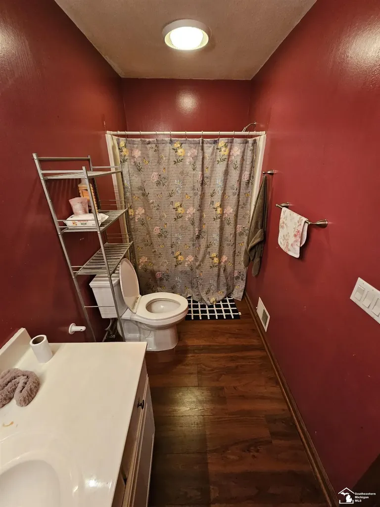 1461 W Smith Road Bedford Township MI 48182