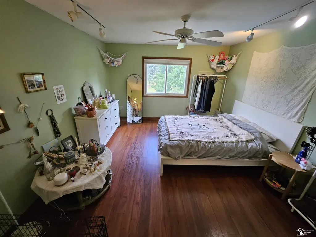 1461 W Smith Road Bedford Township MI 48182