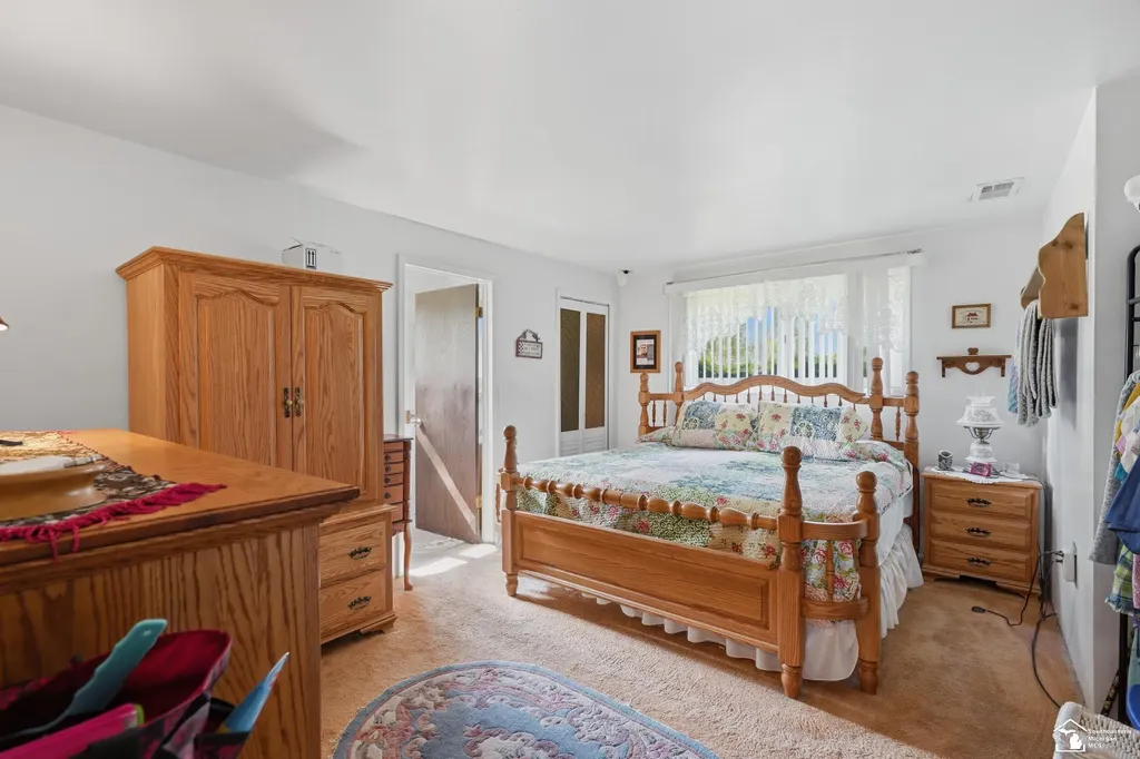24539 Westpoint Avenue Brownstown Charter Township MI 48183