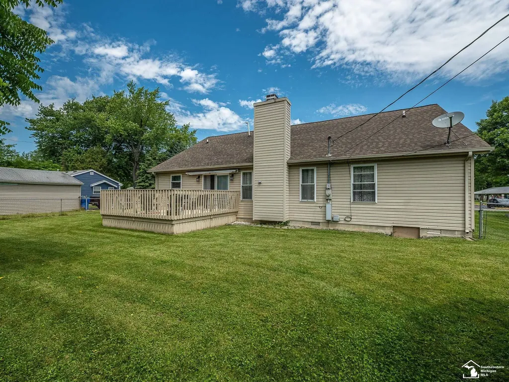 2954 5th Street Frenchtown Township MI 48162