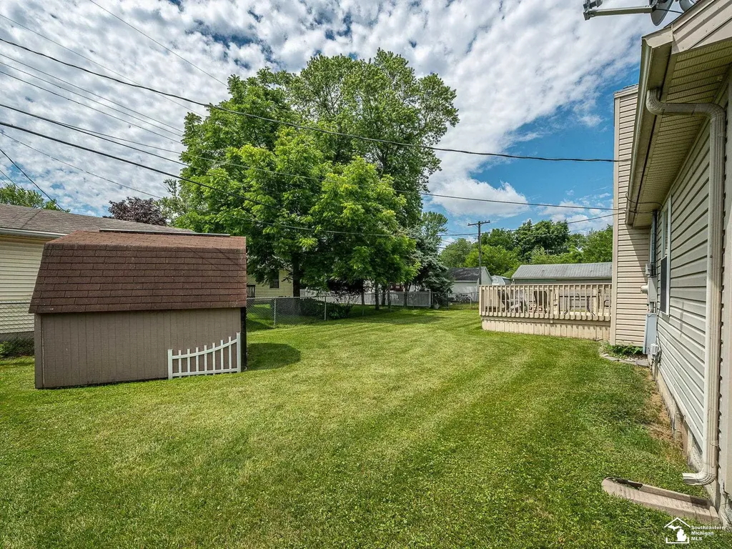 2954 5th Street Frenchtown Township MI 48162