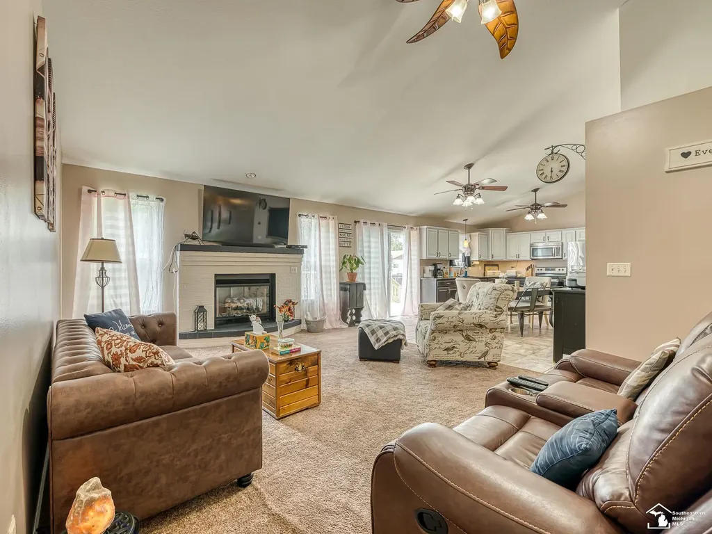 2954 5th Street Frenchtown Township MI 48162