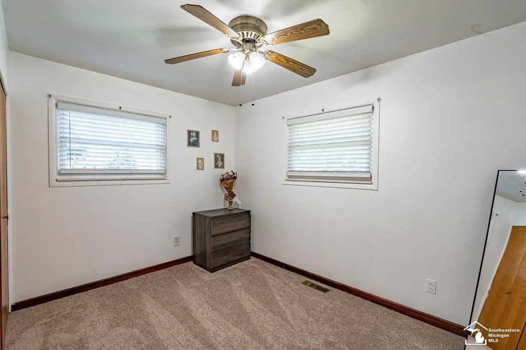 377 Argyle Crescent Road Milan City MI 48160