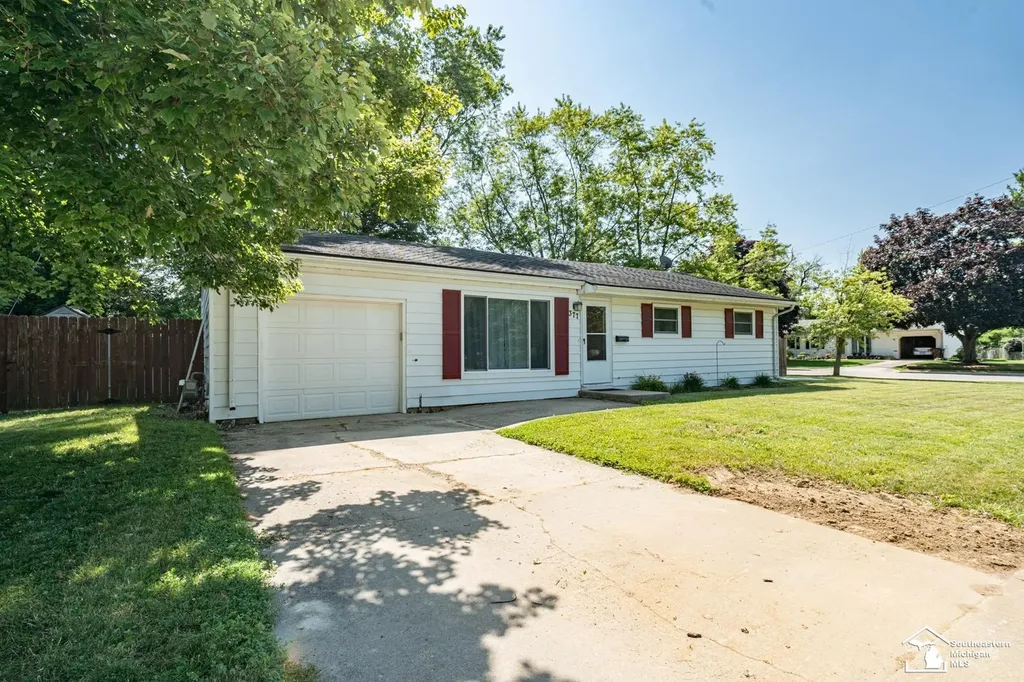 377 Argyle Crescent Road Milan City MI 48160