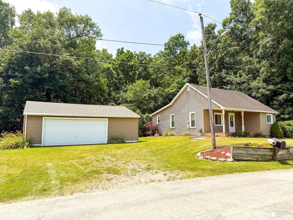 1051 Elm Street Rollin Township MI 49253