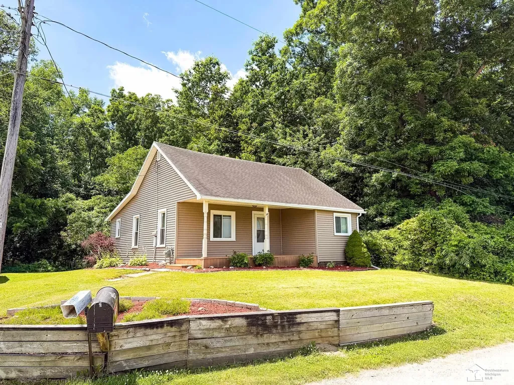 1051 Elm Street Rollin Township MI 49253
