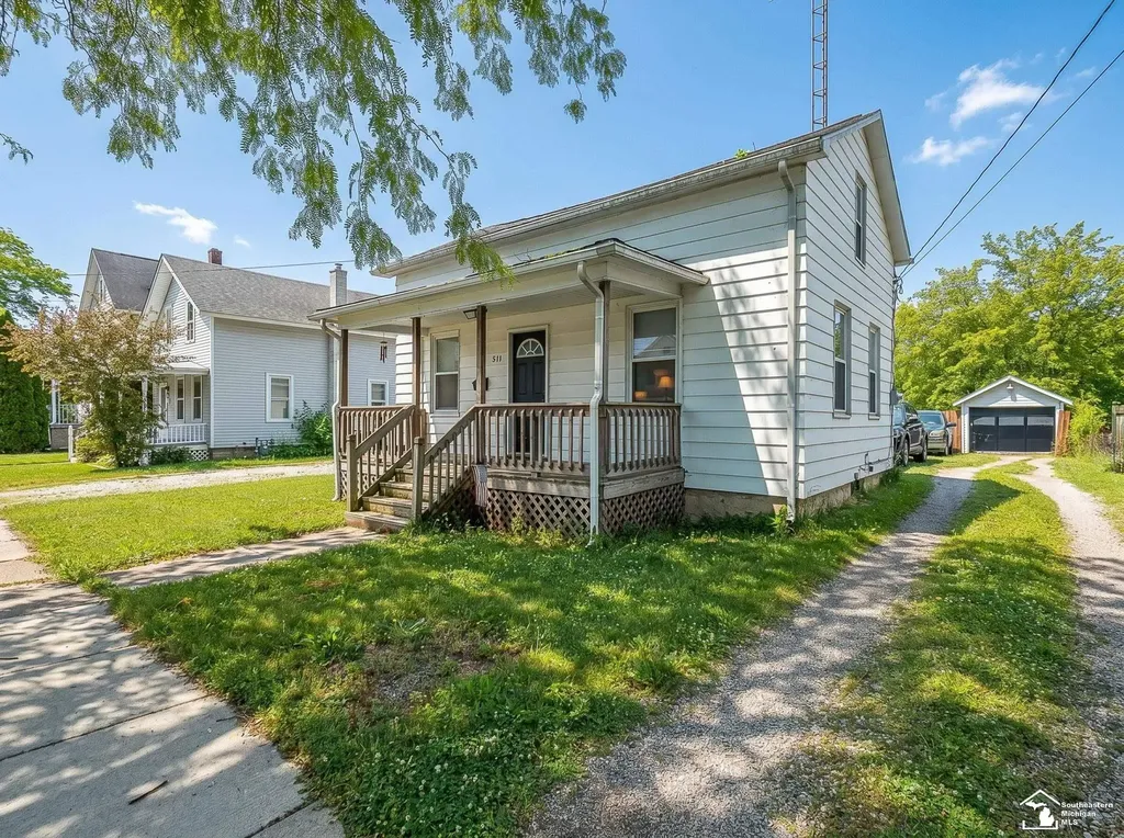 511 W 3rd Street Monroe City MI 48161