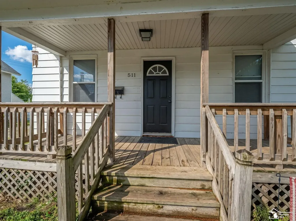 511 W 3rd Street Monroe City MI 48161