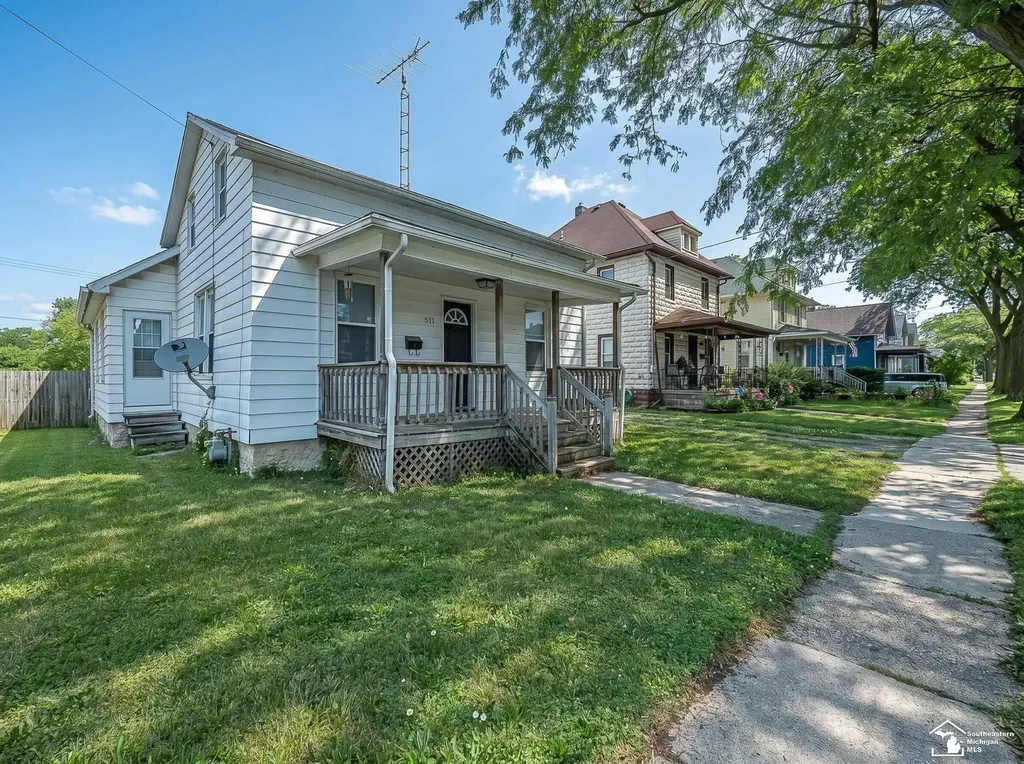 511 W 3rd Street Monroe City MI 48161
