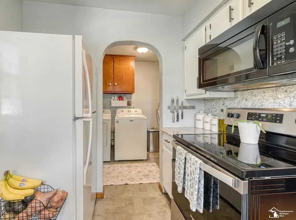 220 Raisin Street Deerfield Village MI 49238