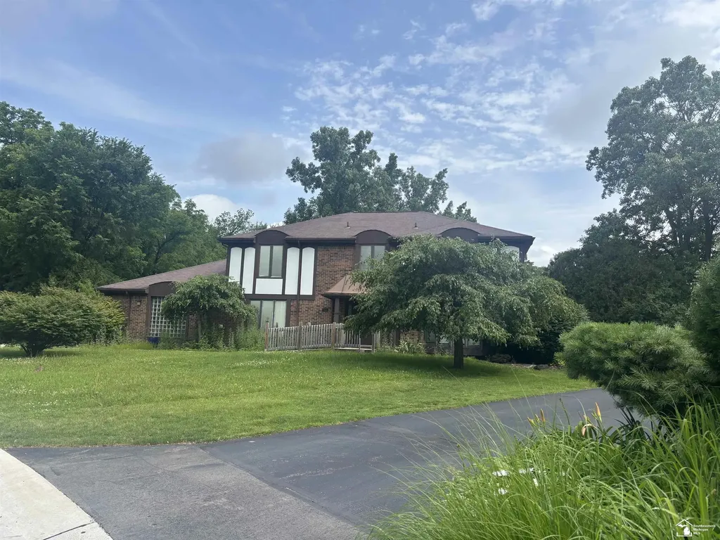 31180 N Park Drive Farmington Hills City MI 48331