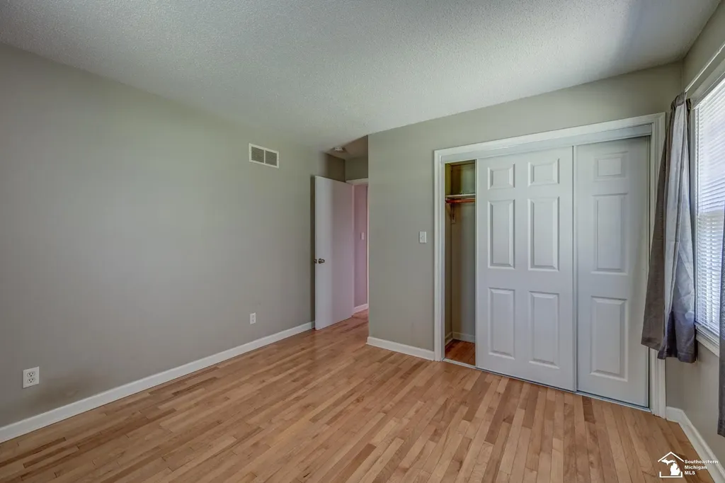 8870 Dixon Road Raisinville Township MI 48161