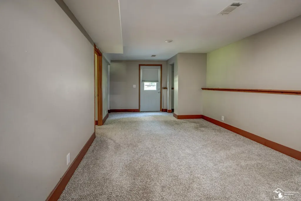 8870 Dixon Road Raisinville Township MI 48161