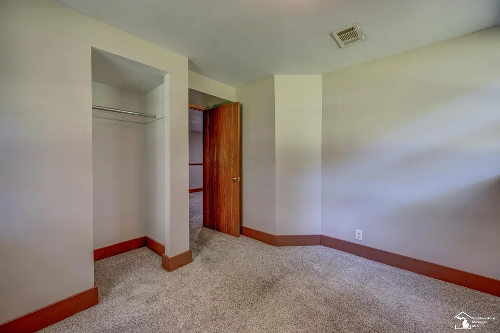 8870 Dixon Road Raisinville Township MI 48161