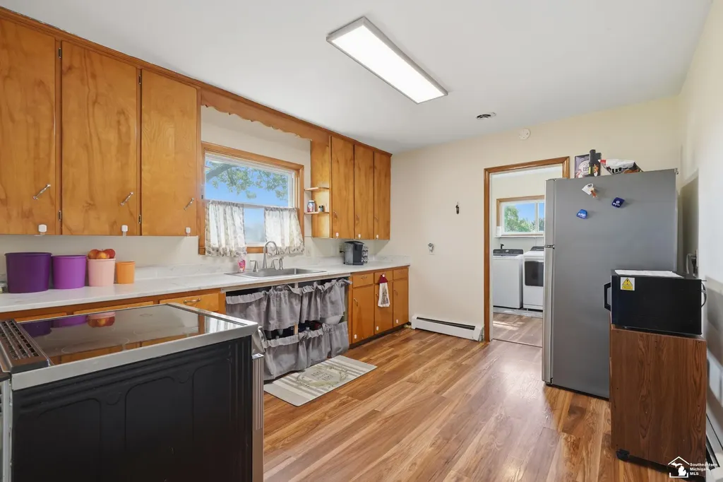 2870 Carleton Rockwood Road Ash Township MI 48117