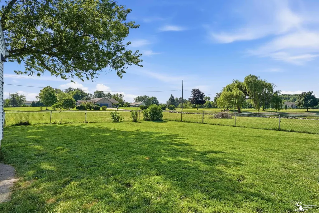 2870 Carleton Rockwood Road Ash Township MI 48117
