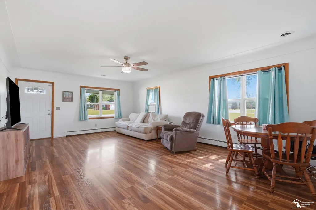 2870 Carleton Rockwood Road Ash Township MI 48117