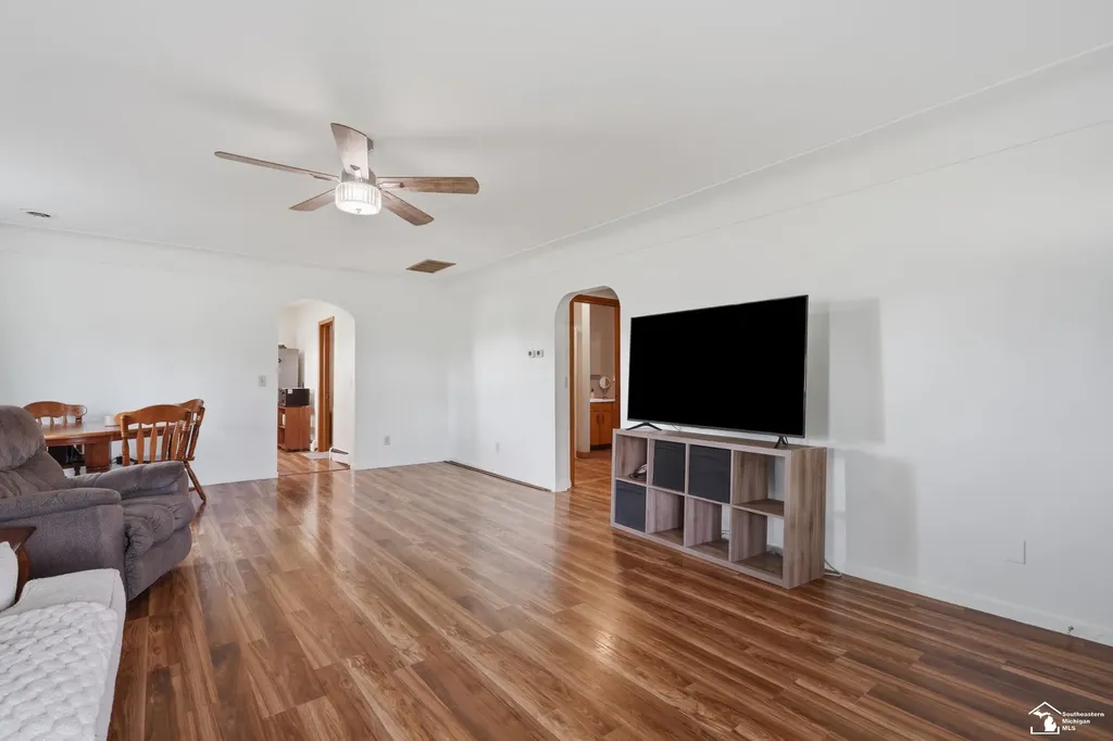2870 Carleton Rockwood Road Ash Township MI 48117