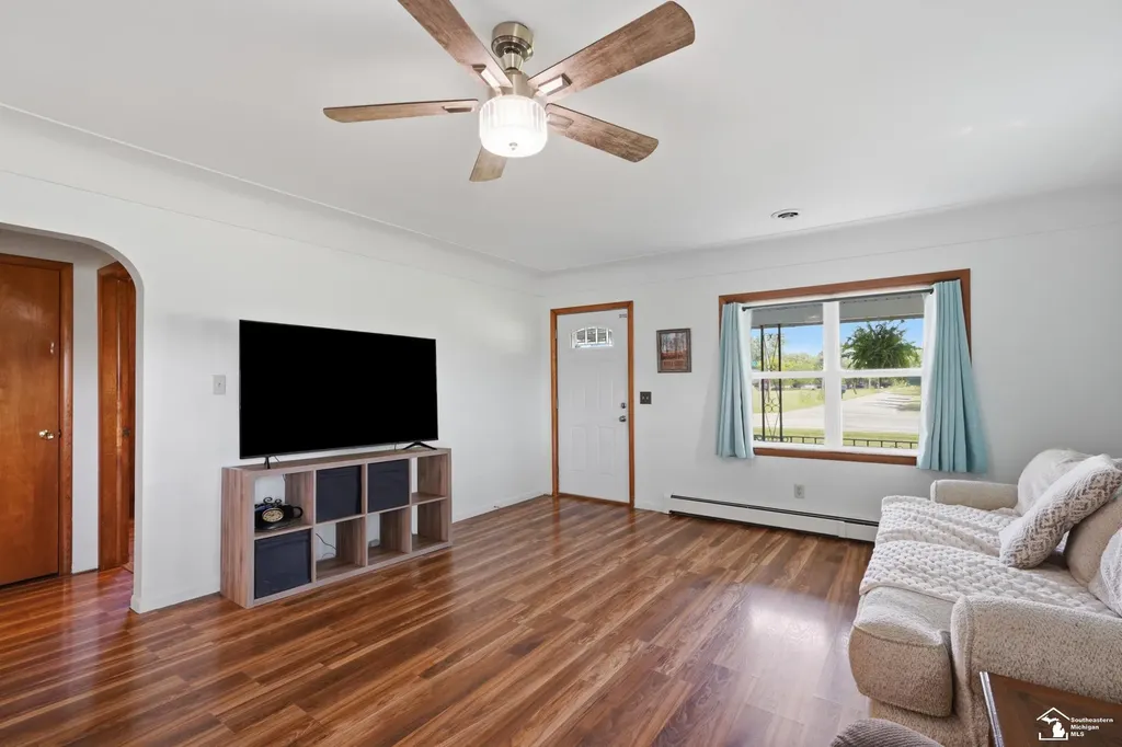 2870 Carleton Rockwood Road Ash Township MI 48117