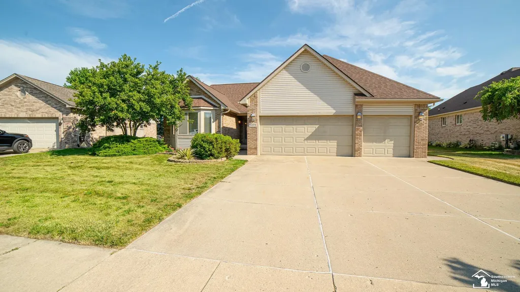 26874 Arcadia Drive Flat Rock City MI 48134