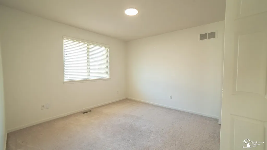 26874 Arcadia Drive Flat Rock City MI 48134
