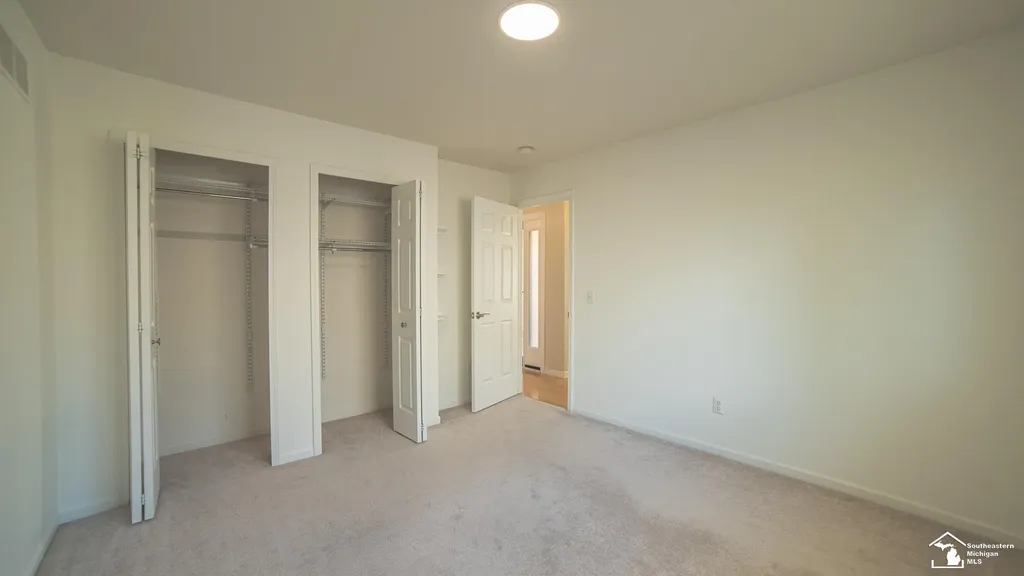 26874 Arcadia Drive Flat Rock City MI 48134