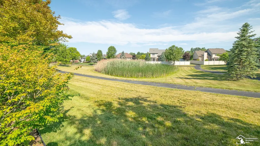 26874 Arcadia Drive Flat Rock City MI 48134