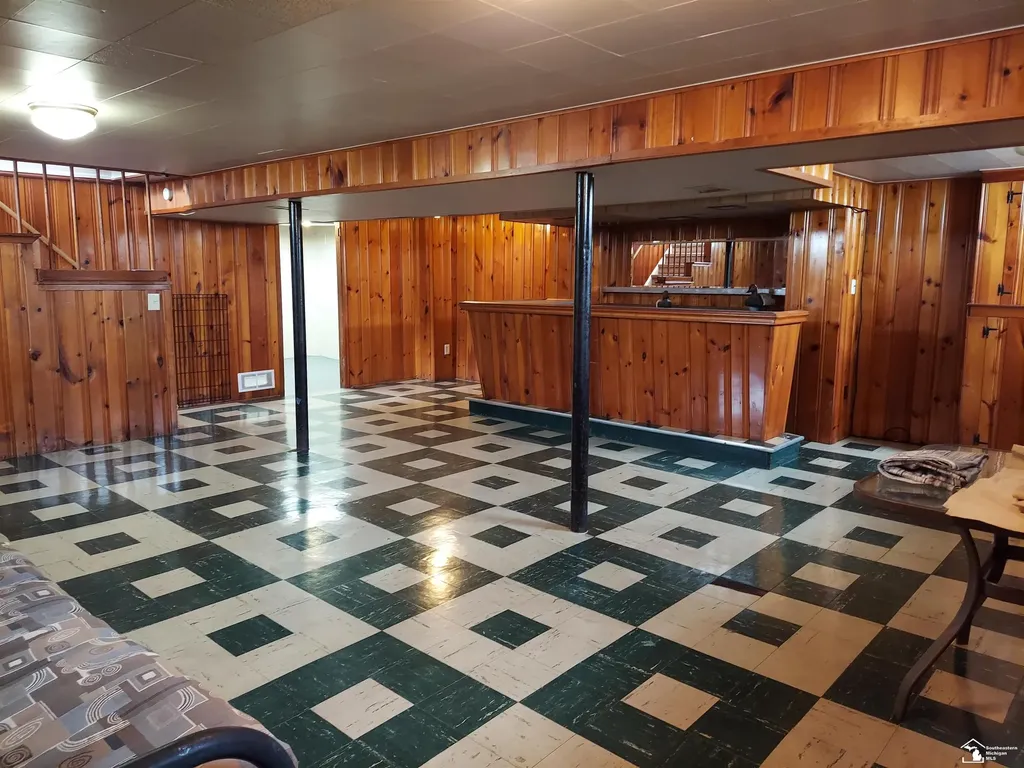 8324 Huron Street Taylor City MI 48180