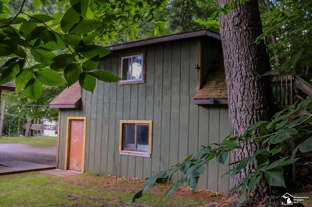 4831 Meadow View Trail Logan Township MI 49405